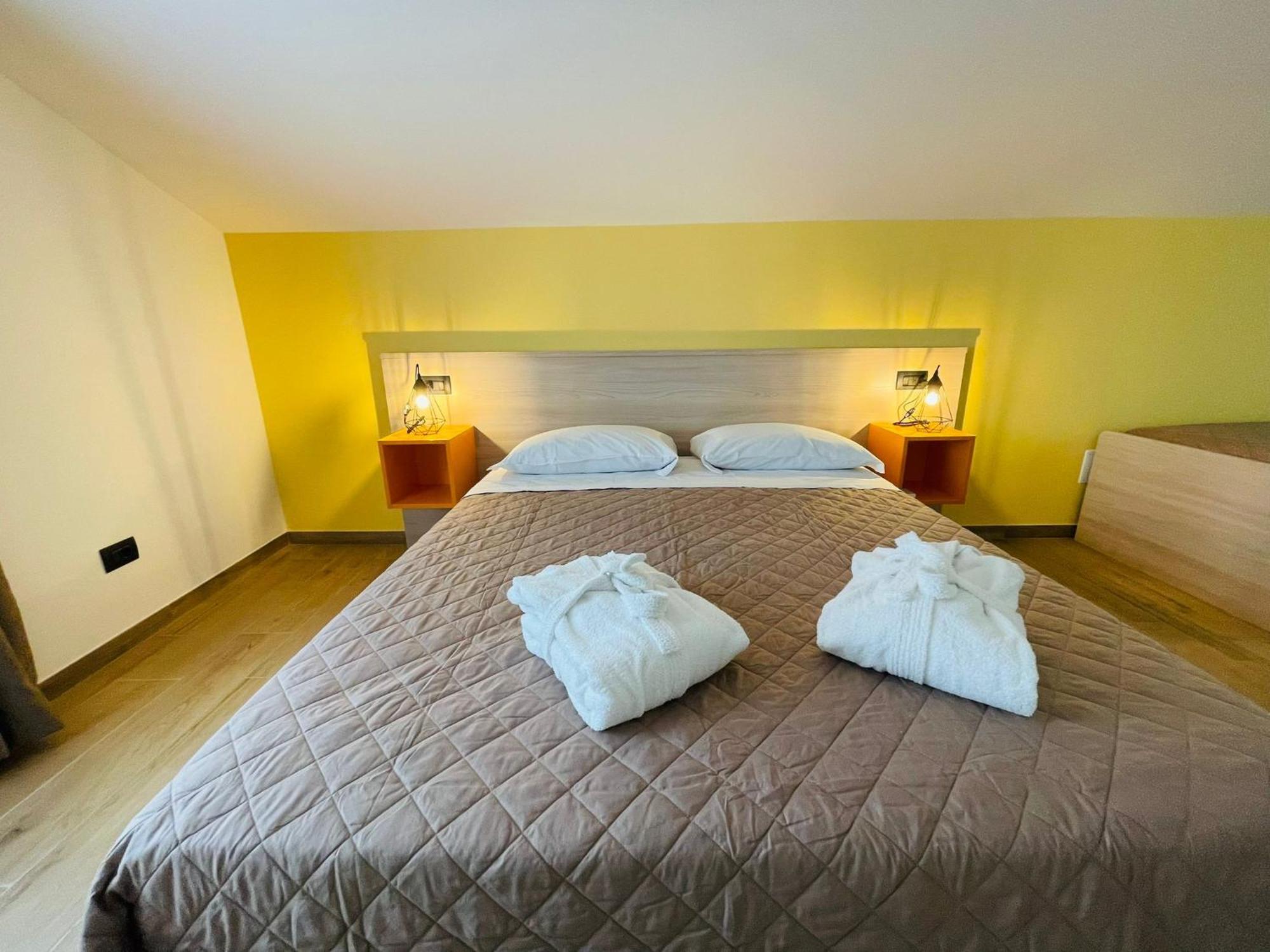 Castello Di Marano Sul Panaro - Room & Breakfast Room photo